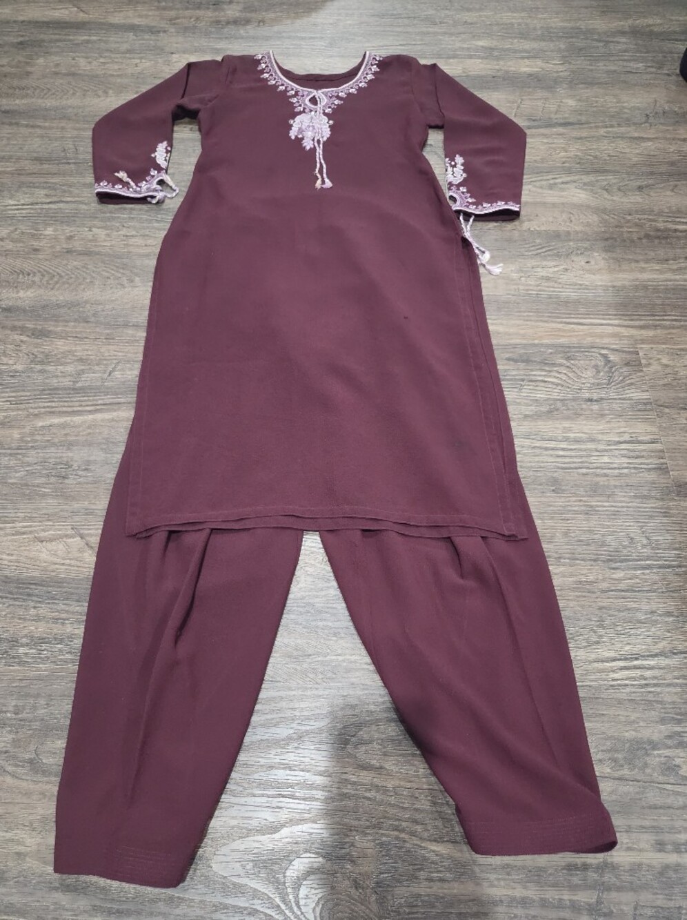 Indian Women’s Maroon Two-Piece Tunic & Pants Set No Size Tag